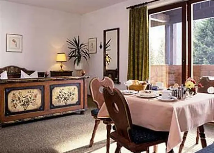 Mooserkreuz מלון 3*